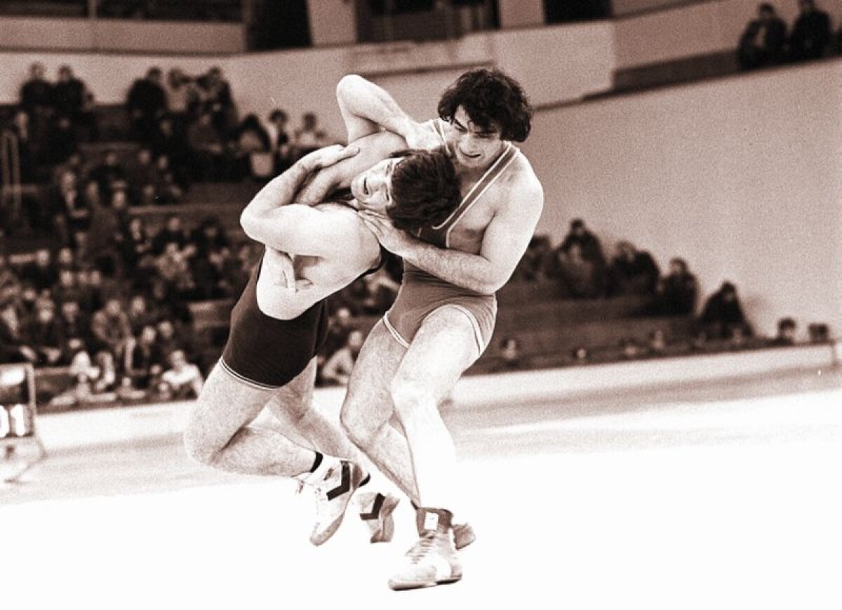 Pro şi contra graţierii lui Popescu » Precedentul există! Gică Popescu îşi leagă speranţele de un gest al lui Băsescu de acum 7 ani