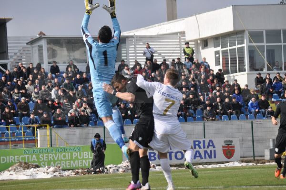 VIDEO+FOTO Rămasă în 9 jucători, ACS Poli n-a rezistat în faţa Botoşaniului, 0-1