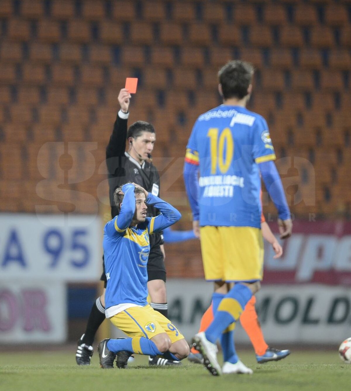 VIDEO + FOTO Fotbal puţin în Ceahlăul - Petrolul 0-0 » Ploieştenii rămîn pe 3!