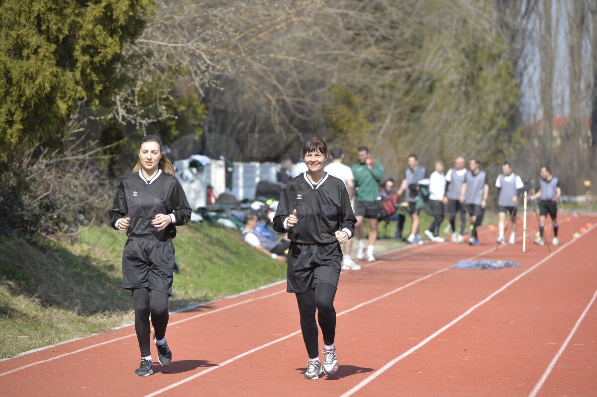 EXCLUSIV ONLINE Arbitrii au trecut testele fizice! Urmează testul yo-yo » Deaconu: ”Începi uşor şi termini cu inima-n gît!”