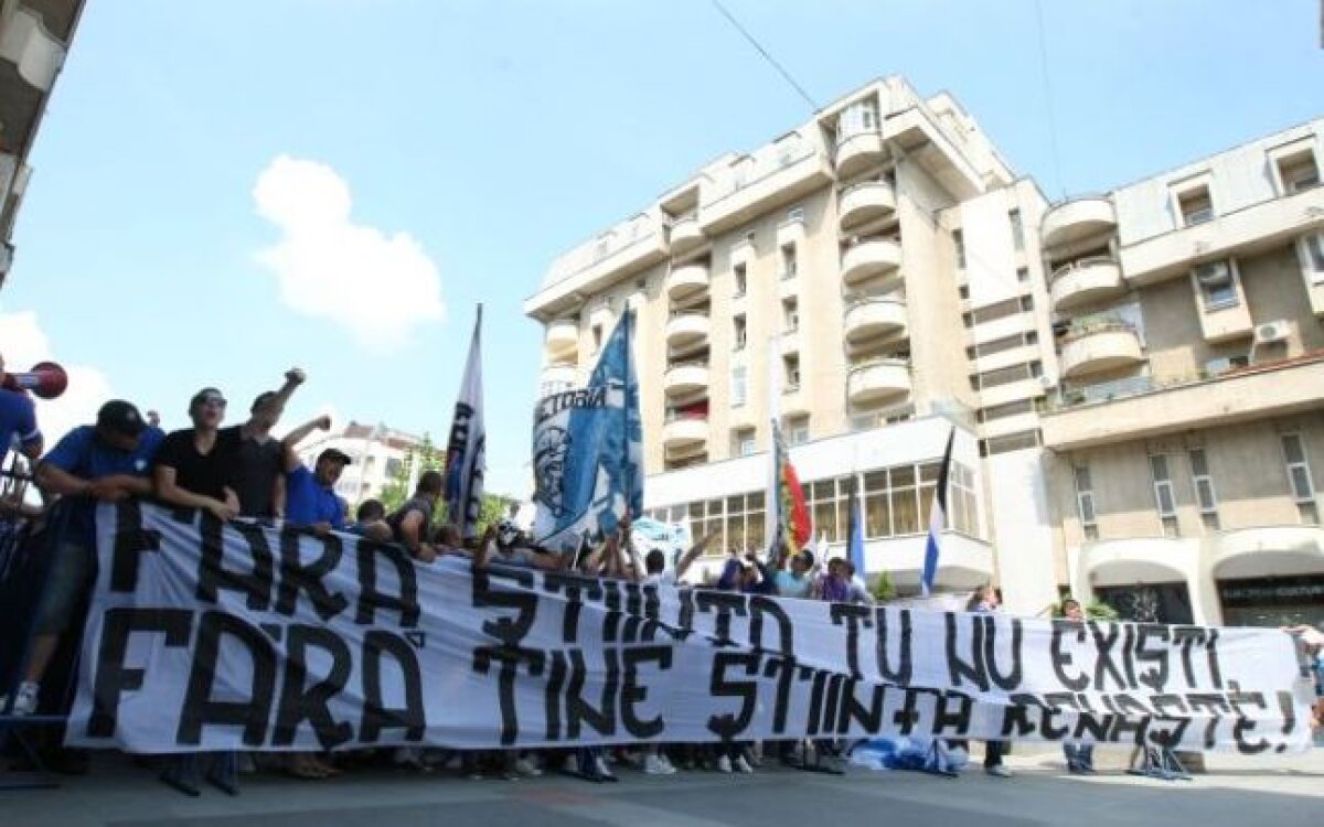 Suporterii Ştiinţei protestează duminică împotriva lui Mititelu » Balaci: "Susţin mitingul, aşa nu se mai poate!"