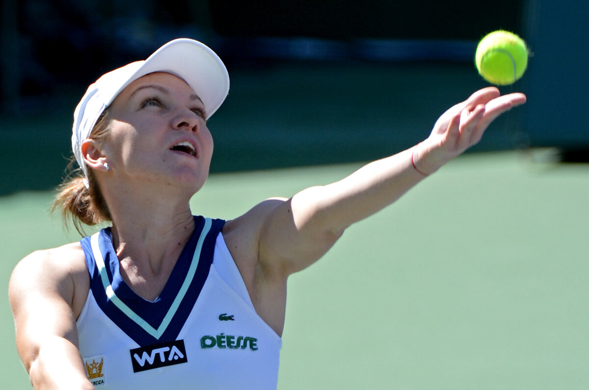 Agnieszka Radwanska şi-a luat revanşa » Simona Halep a pierdut în semifinalele de la Indian Wells, dar de luni va fi numărul 5 mondial
