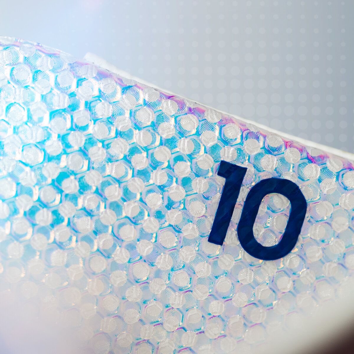 GALERIE FOTO » Ghete de fotbal speciale pentru a celebra recordul stabilit de Leo Messi!