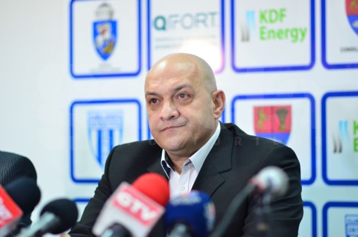 FOTO Gabi Balint a fost prezentat la CS U Craiova: "Puteam ajunge şi ca jucător aici, dar Steaua s-a mişcat mai repede"