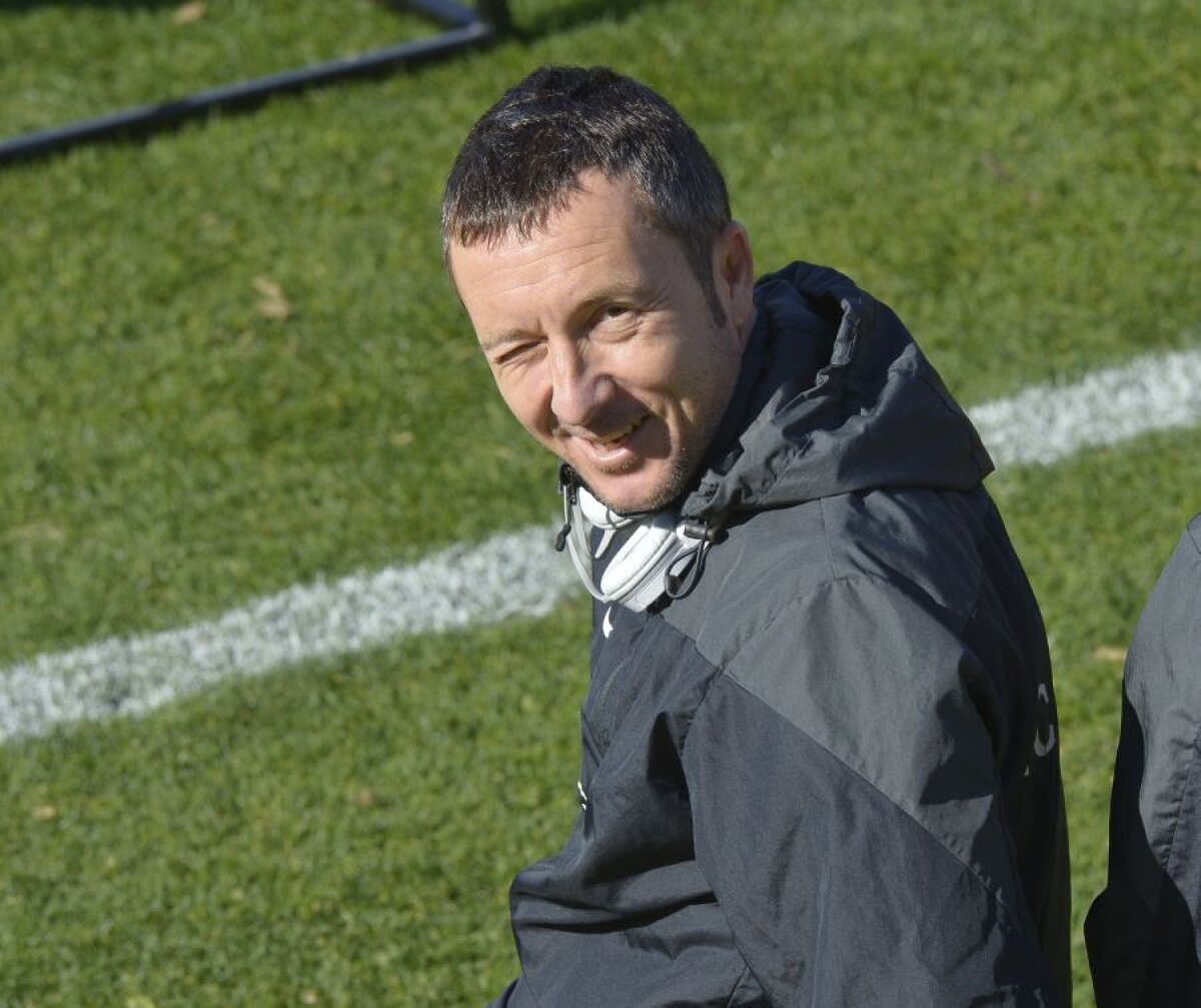 FOTO Mihai Stoica scrie de mînă din închisoare » Cum a fost posibil ca mesajul său să fie postat pe Facebook