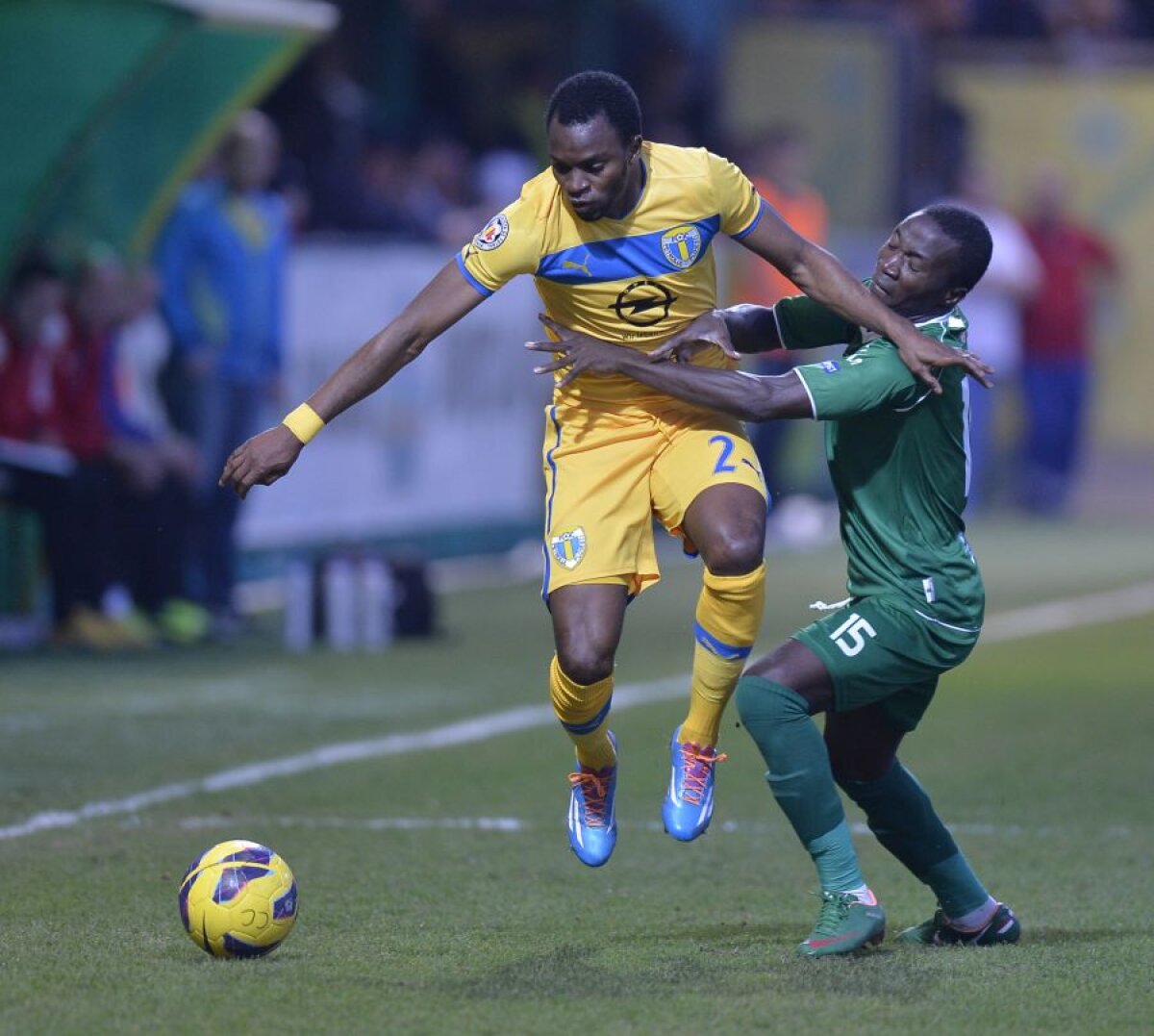 FOTO şi VIDEO Brînci de la Şumudică » Răzvan Lucescu, fără victorie în două meciuri. Chiajna - Petrolul 0-0