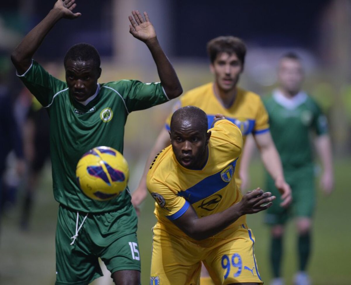 FOTO şi VIDEO Brînci de la Şumudică » Răzvan Lucescu, fără victorie în două meciuri. Chiajna - Petrolul 0-0