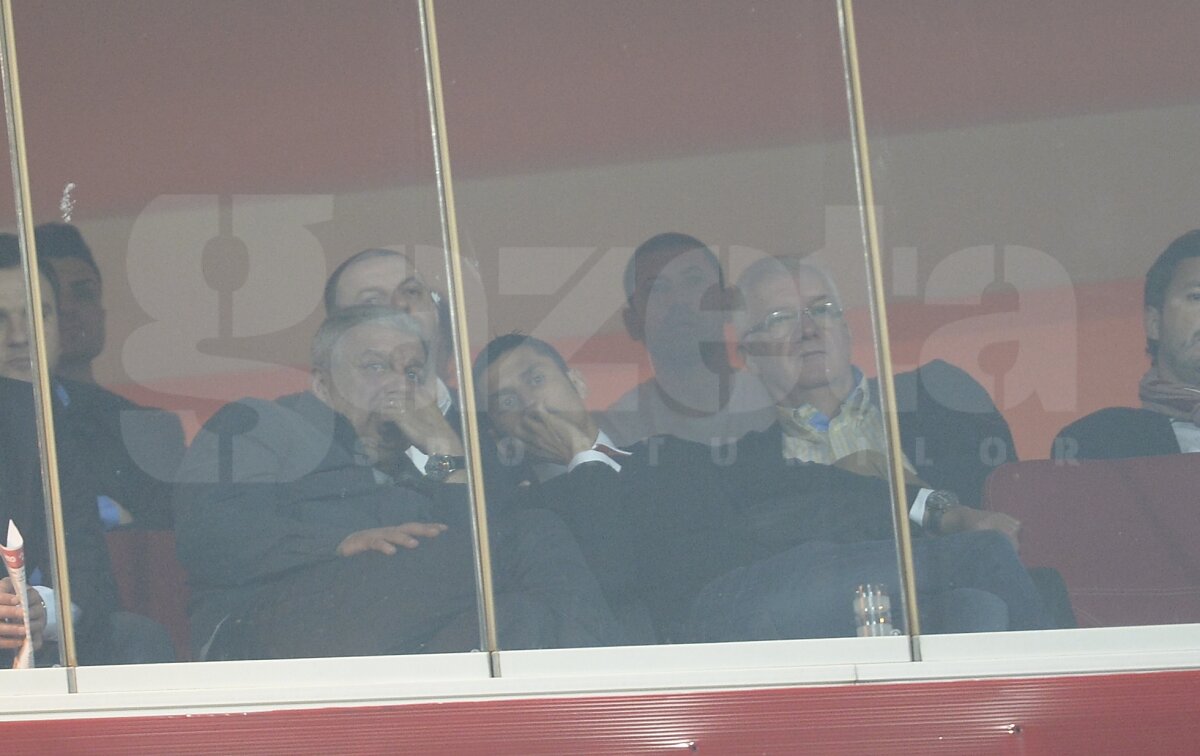 FOTO şi VIDEO "Cîinii" au fost învinşi dramatic în prelungiri, într-un meci în care Bilinski a impresionat. Dinamo - Pandurii 2-3