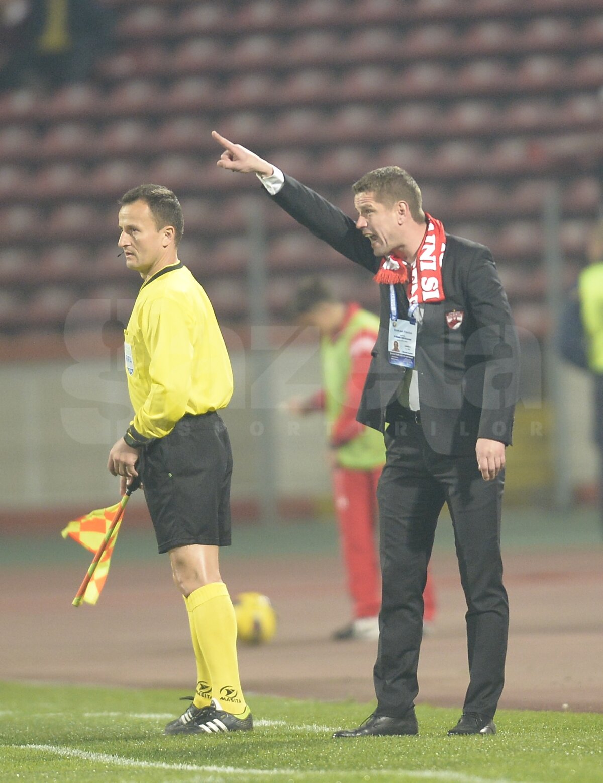 FOTO şi VIDEO "Cîinii" au fost învinşi dramatic în prelungiri, într-un meci în care Bilinski a impresionat. Dinamo - Pandurii 2-3