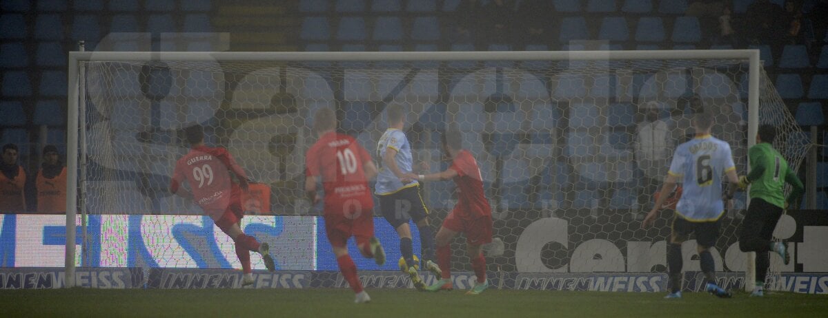 VIDEO şi FOTO Săgeata - Steaua 1-2 » Claudiu Keşeru, gol şi pasă de gol în meciul care îi duce pe stelişti la 8 puncte de Astra