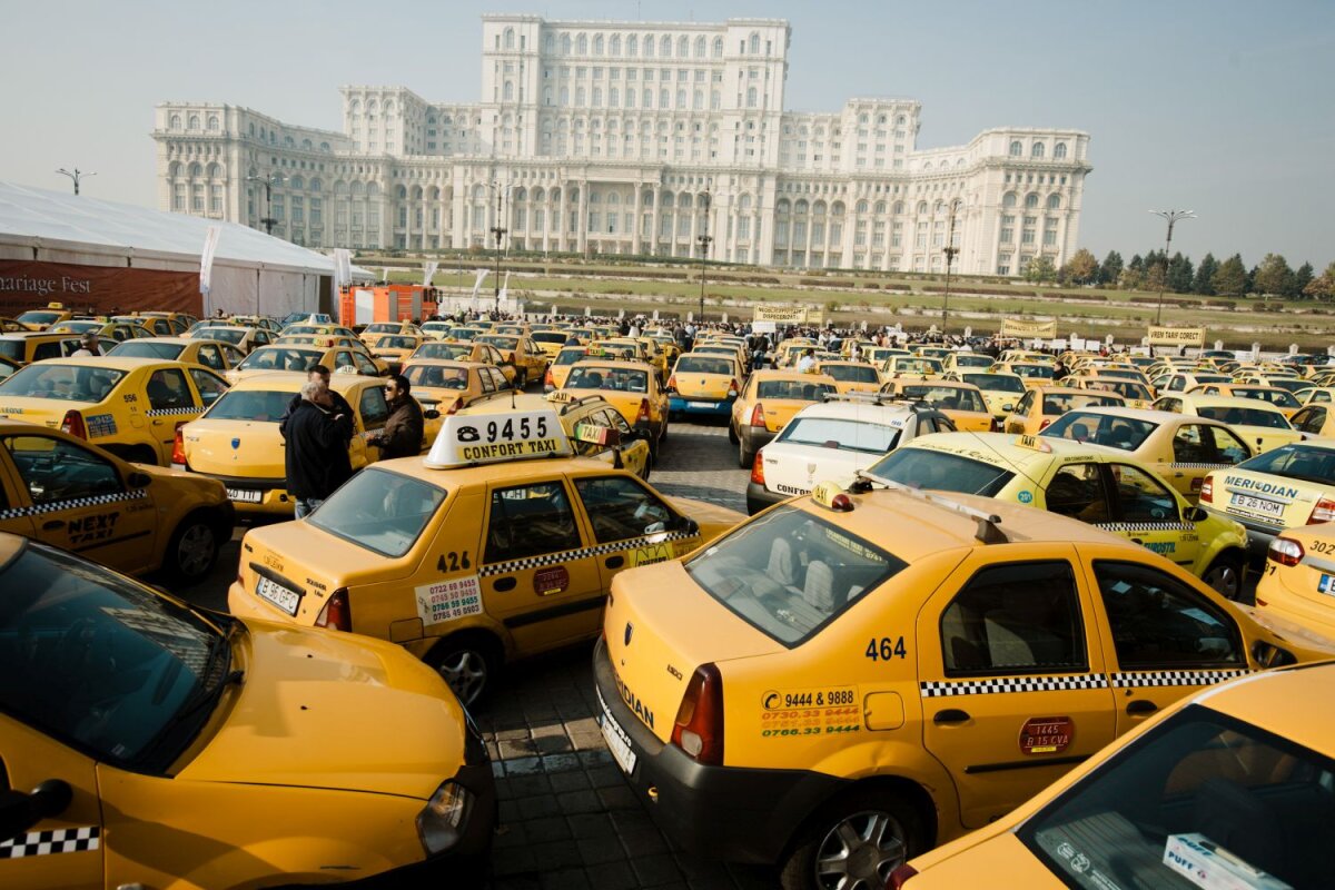 MAFIA TAXIURILOR » Cum sînt clonate plăcuţele taxiurilor din Ilfov şi cum scapă şoferii de Poliţie!