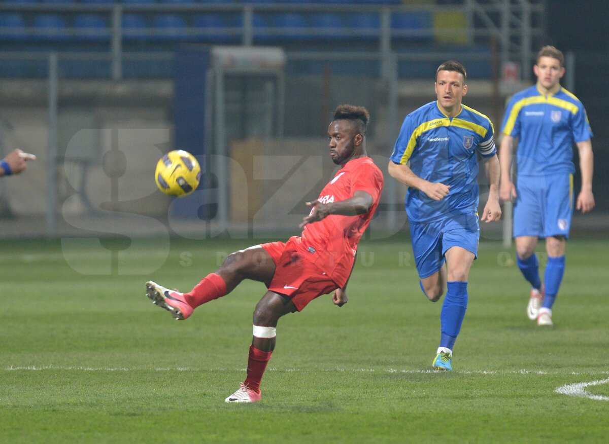 FOTO şi VIDEO Corona - Săgeata 0-0 » Braşovenii sînt tot mai aproape de retrogradare