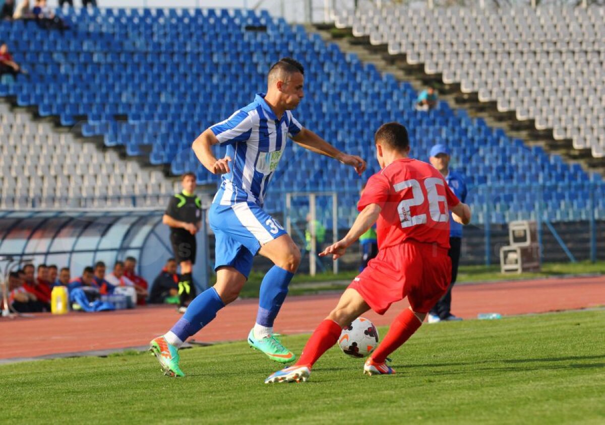 GALERIE FOTO E prima în toate » CS U Craiova a cîştigat din nou şi e marea favorită la promovare