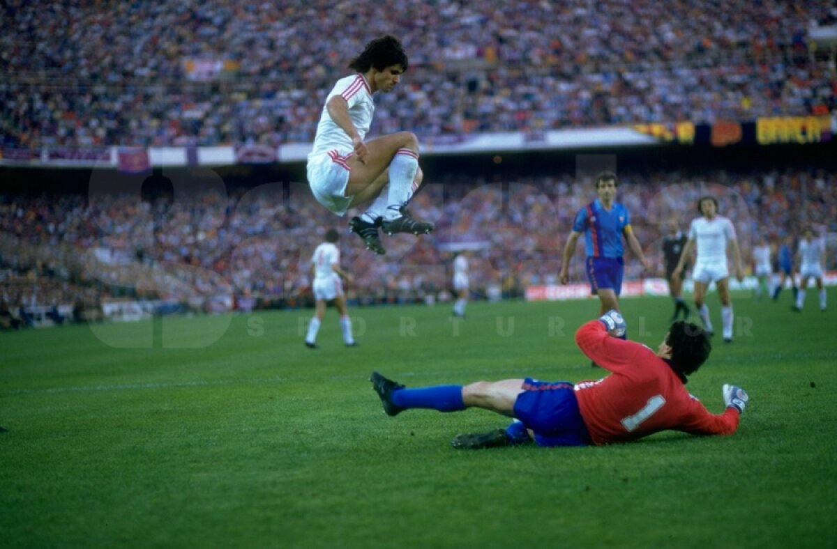 GALERIE FOTO Ziua "Fiarei" » 30 de imagini spectaculoase din cariera lui Marius Lăcătuş