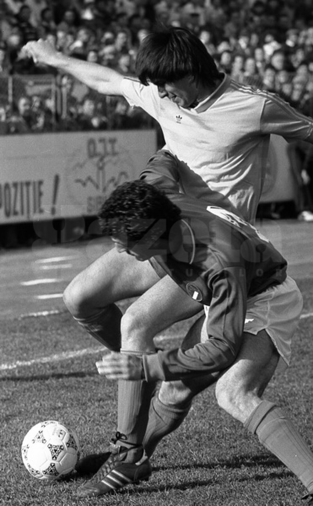 GALERIE FOTO Ziua "Fiarei" » 30 de imagini spectaculoase din cariera lui Marius Lăcătuş