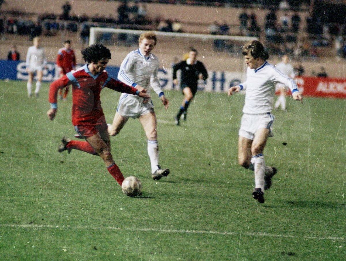 GALERIE FOTO Ziua "Fiarei" » 30 de imagini spectaculoase din cariera lui Marius Lăcătuş