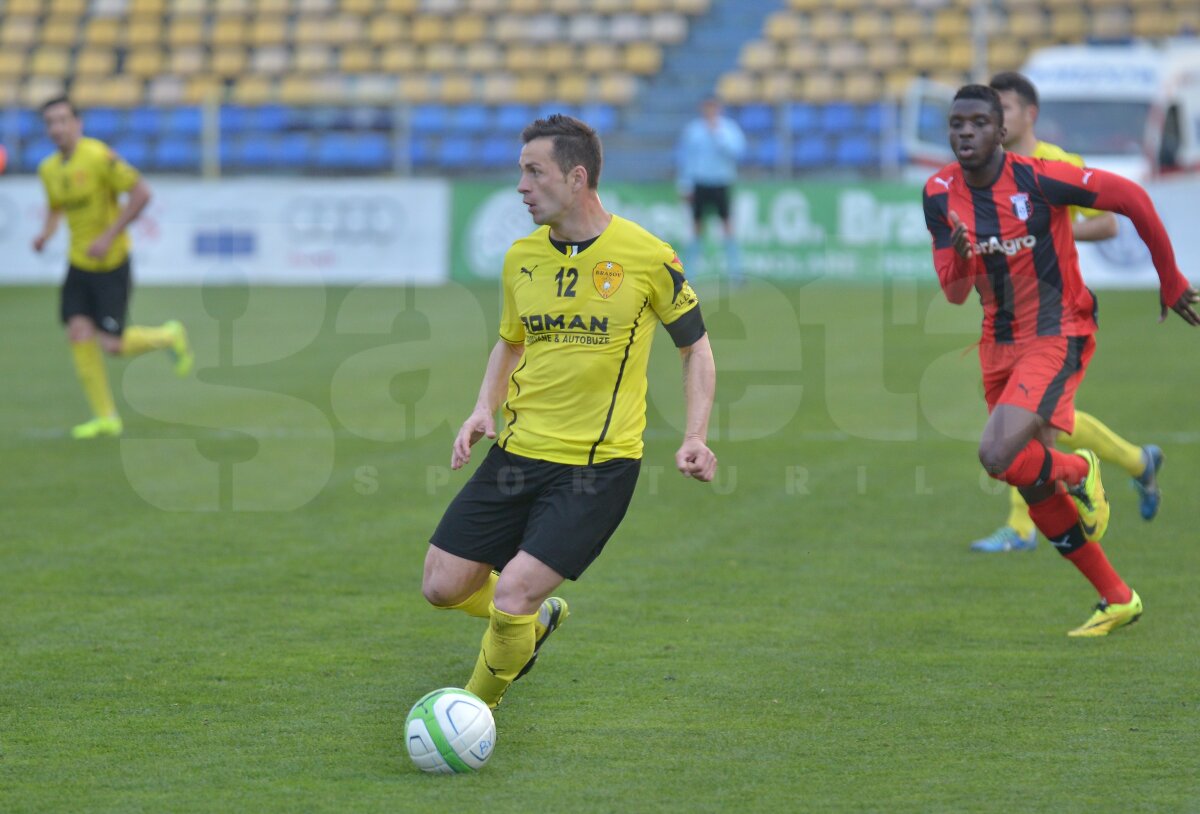 FOTO şi VIDEO FC Braşov - Astra 2-1 » Ardelenii au cîştigat 3 puncte vitale! Giurgiuvenii sînt tot mai departe de Steaua