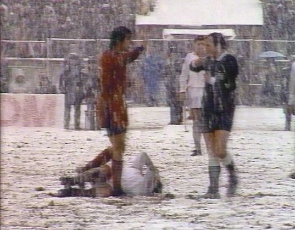 Corneliu Porumboiu şi-a lansat filmul bazat pe un Steaua - Dinamo din '88 » Citeşte în Gazeta de azi un interviu-eveniment cu regizorul!