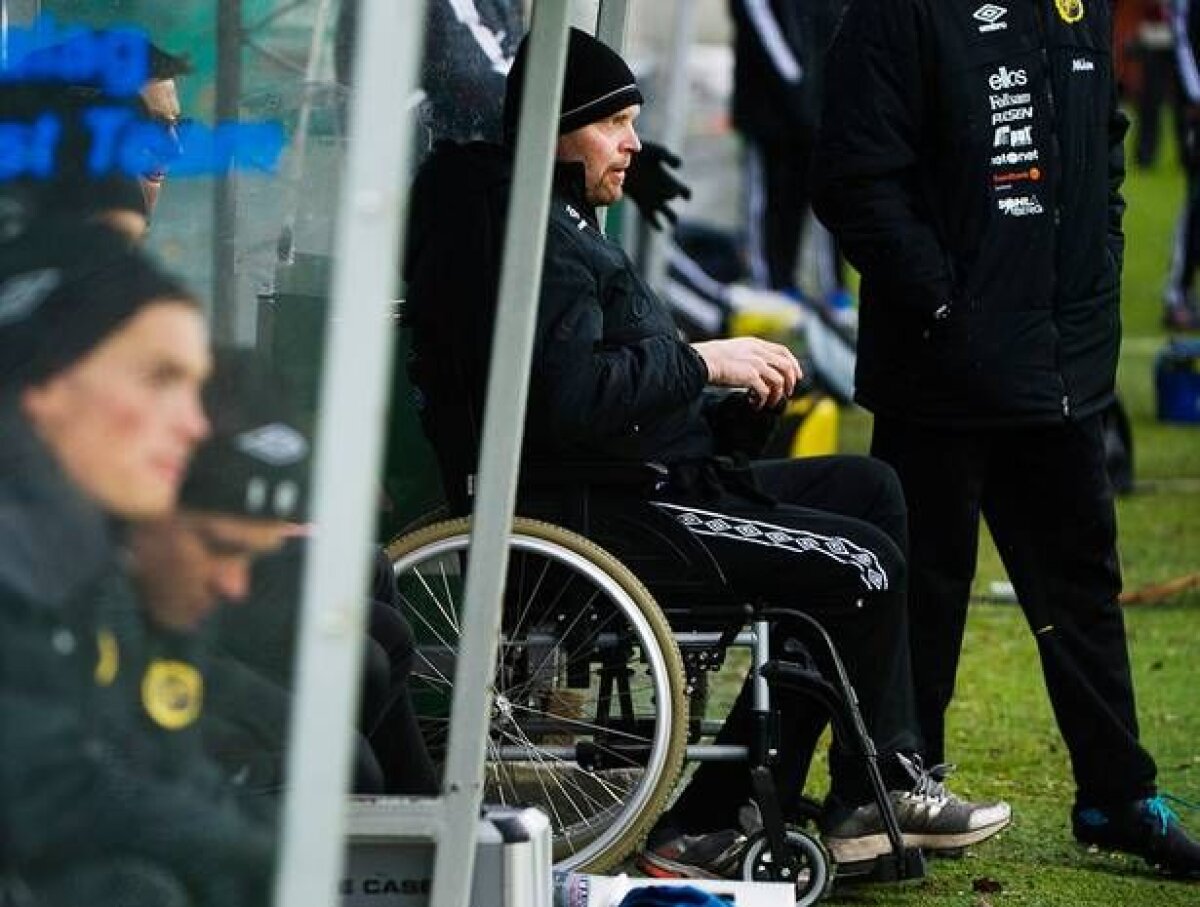 Antrenor în scaun cu rotile! » Fostul adversar al ”tricolorilor” în sferturile CM 1994 a învins de două ori cancerul