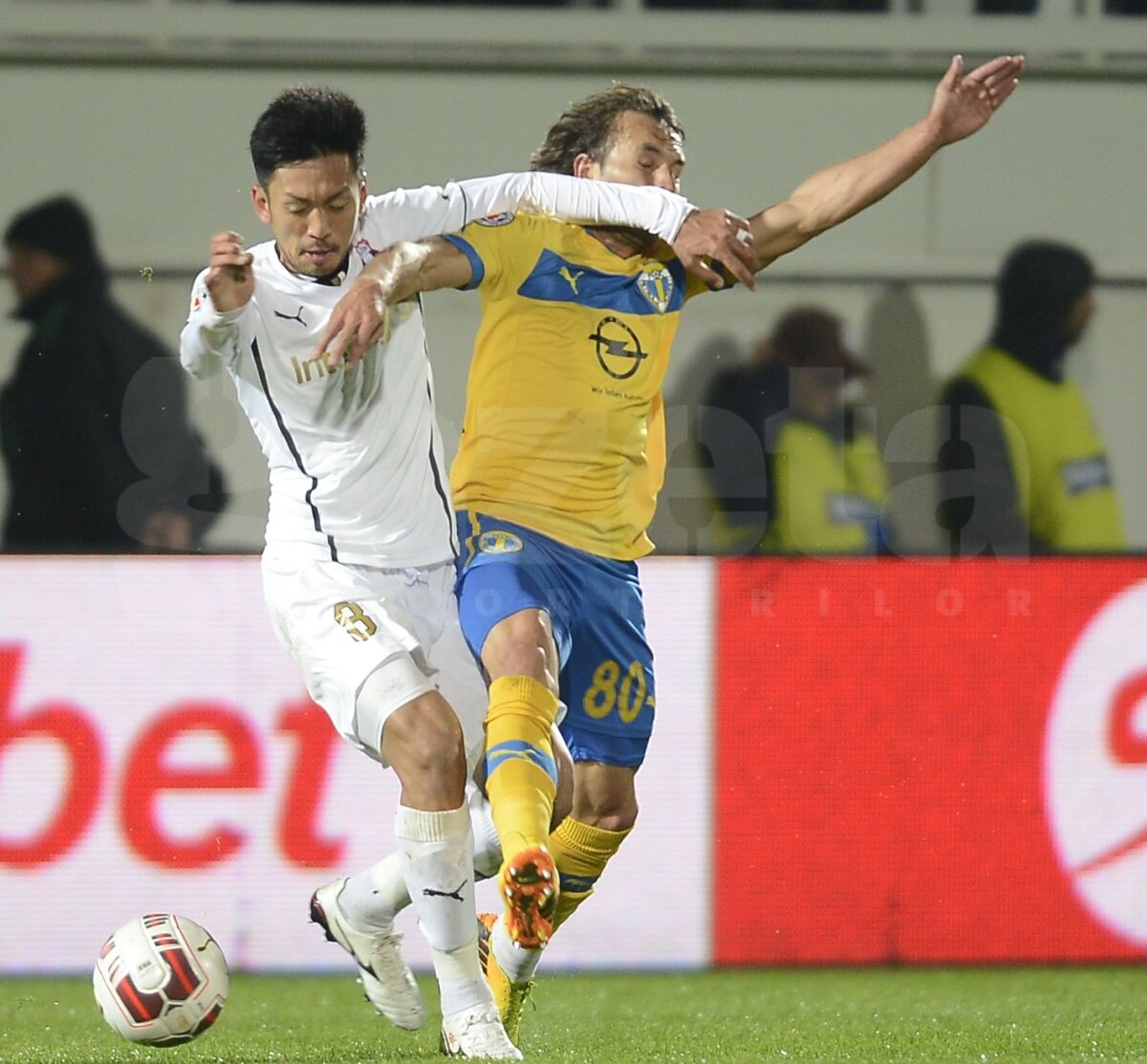 FOTO Astra - Petrolul 2-1 » Paul Papp îi califică pe giurgiuveni în finală cu un gol din ofsaid în ultimul minut