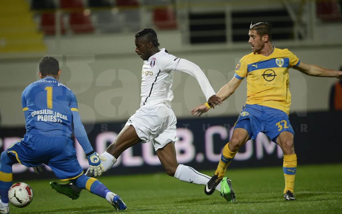 FOTO Astra - Petrolul 2-1 » Paul Papp îi califică pe giurgiuveni în finală cu un gol din ofsaid în ultimul minut