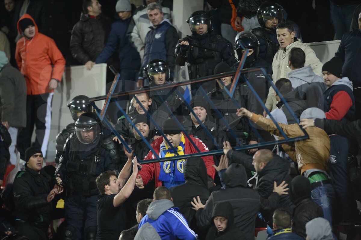 FOTO Fanii Petrolului jigniţi dur de Ioan Niculae! Patronul Astrei se ia şi de clubul din Ploieşti: "Nu are nici un palmares"