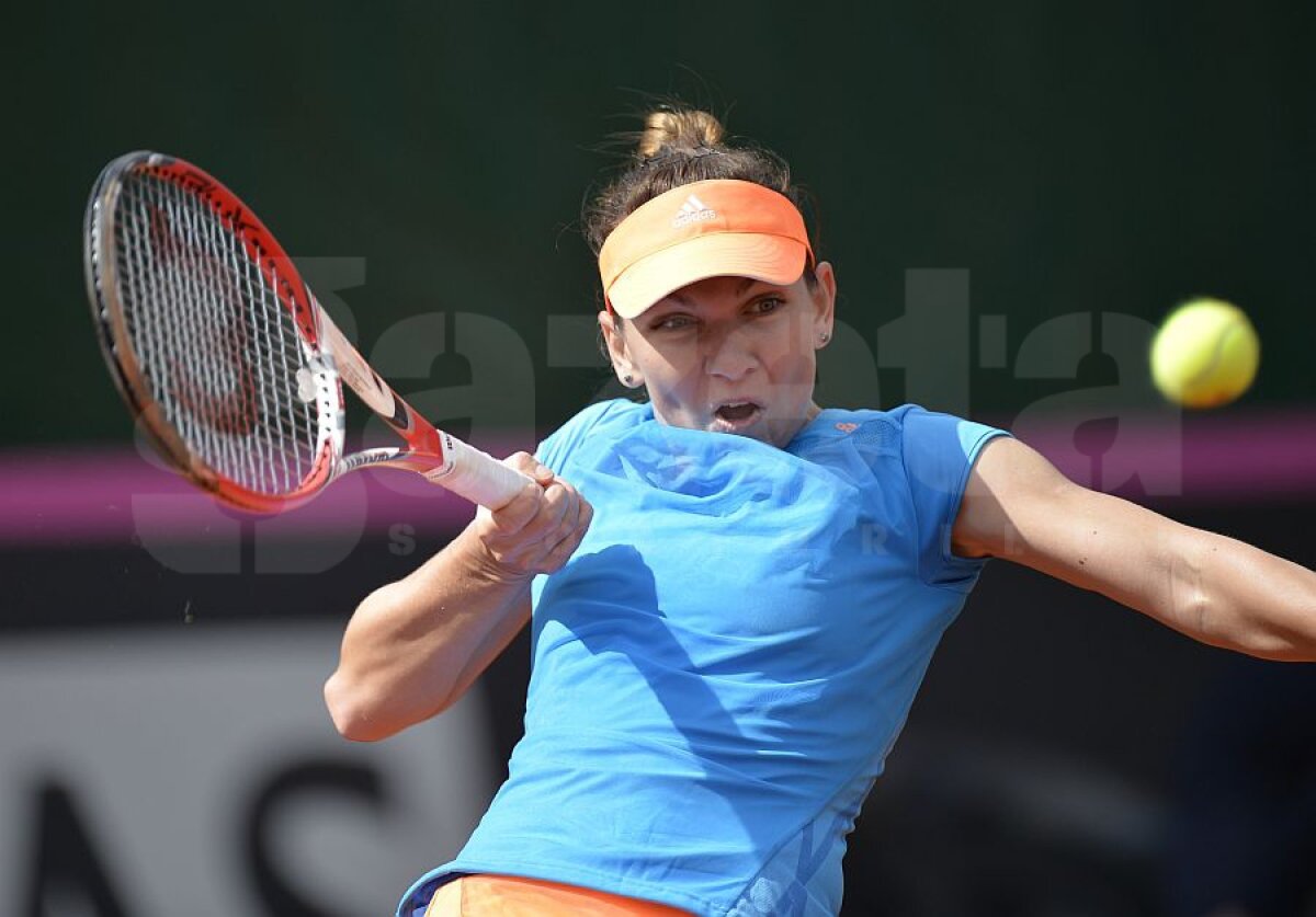 FOTO Bravo, fetelor! Sorana Cîrstea aduce al treilea punct cu Serbia şi califică România în Grupa Mondială II