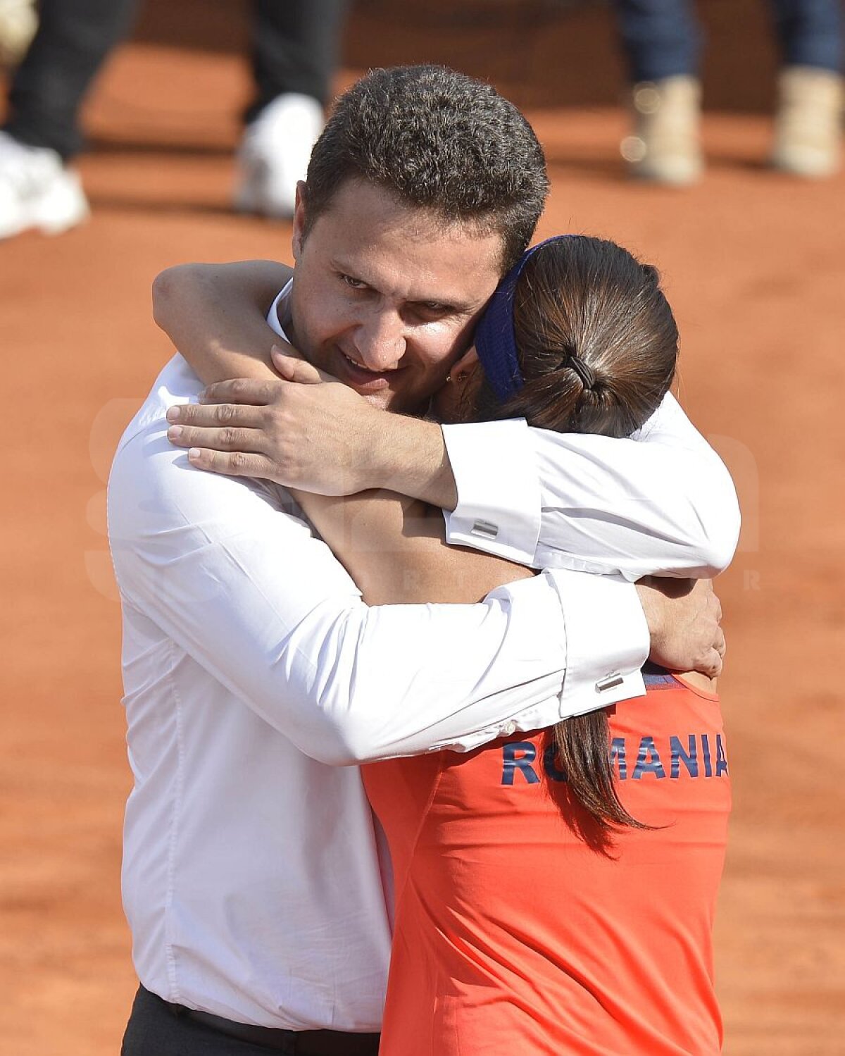 FOTO Bravo, fetelor! Sorana Cîrstea aduce al treilea punct cu Serbia şi califică România în Grupa Mondială II
