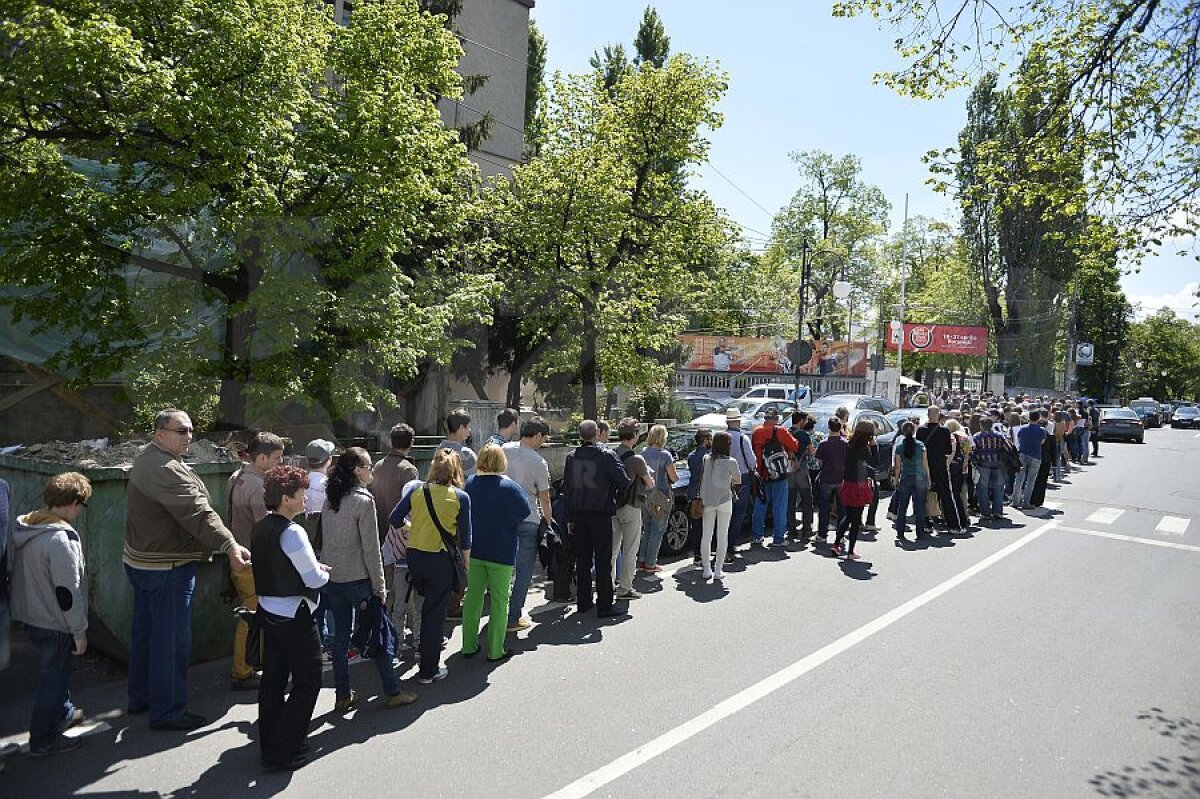 FOTO Interes maxim la BRD Năstase-Ţiriac Trophy » Casele de bilete luate cu asalt astăzi de fanii tenisului