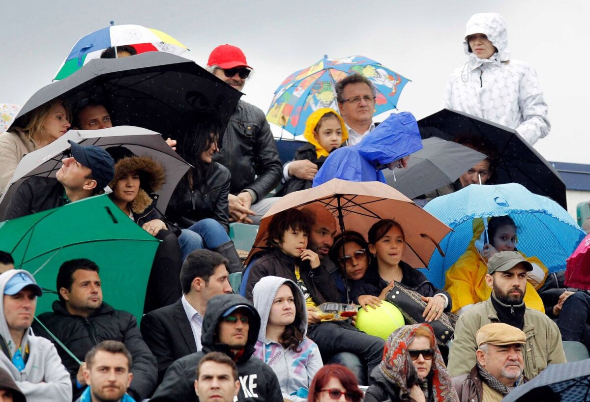 FOTO Sărbătoare pe zgură » Simona, Sorana, Irina şi Monica au trecut prin toate stările în barajul cu Serbia
