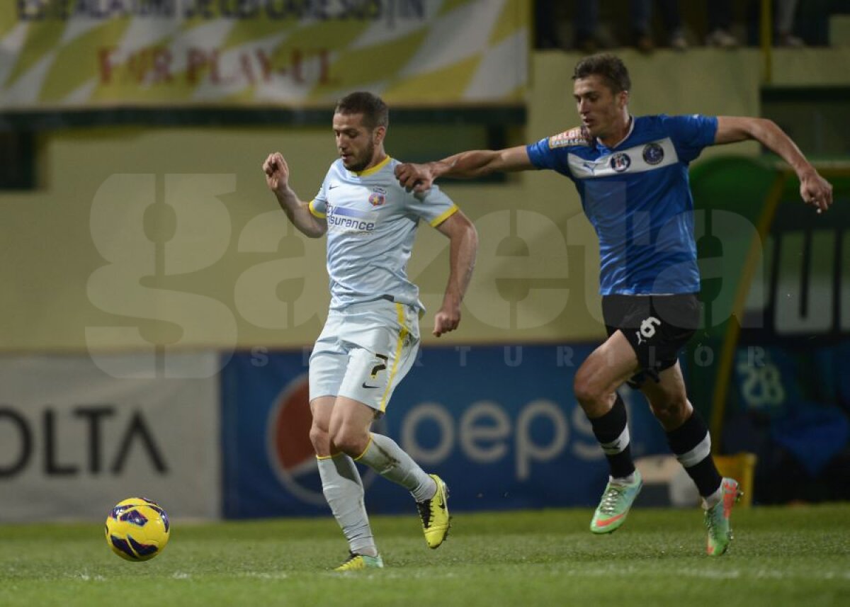 FOTO şi VIDEO Puştii lui Hagi, puşi la colţ » Steaua n-a avut milă şi a zdrobit-o pe Viitorul, scor 3-0