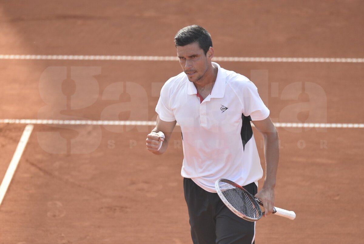 GALERIE FOTO 3 din 3! » Victor Hănescu, Marius Copil şi Adrian Ungur s-au calificat în turul doi la BRD Năstase-Ţiriac Trophy