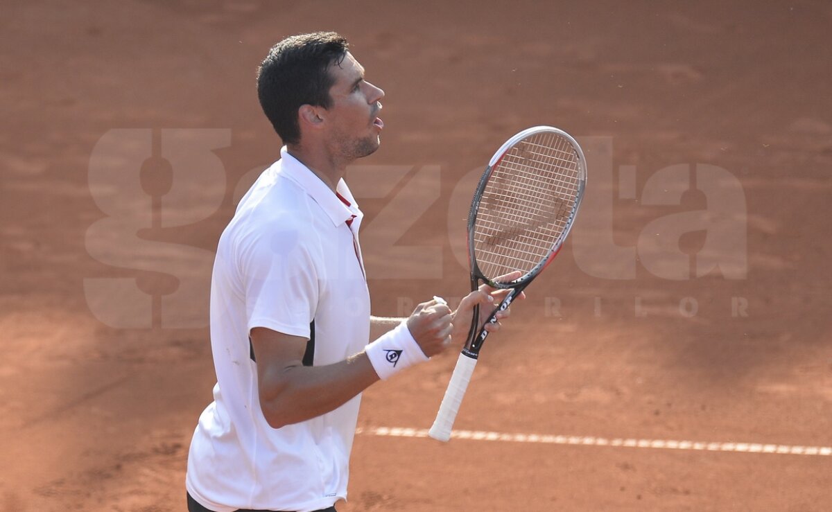 GALERIE FOTO 3 din 3! » Victor Hănescu, Marius Copil şi Adrian Ungur s-au calificat în turul doi la BRD Năstase-Ţiriac Trophy