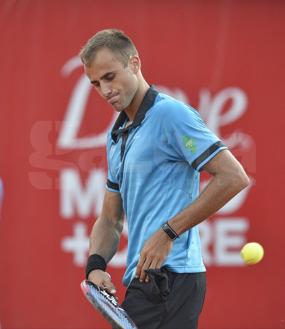 GALERIE FOTO 3 din 3! » Victor Hănescu, Marius Copil şi Adrian Ungur s-au calificat în turul doi la BRD Năstase-Ţiriac Trophy