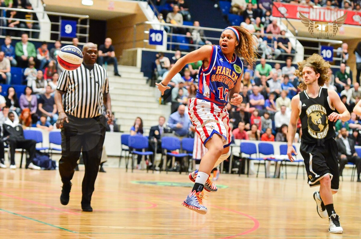 GALERIE FOTO Baschetbaliştii de la Harlem Globetrotters au făcut un spectacol plin de surprize la Polivalentă!