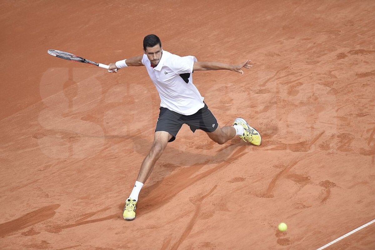 FOTO Déjà vu » Victor Hănescu a fost învins de Gilles Simon în turul doi la BRD Năstase-Ţiriac Trophy