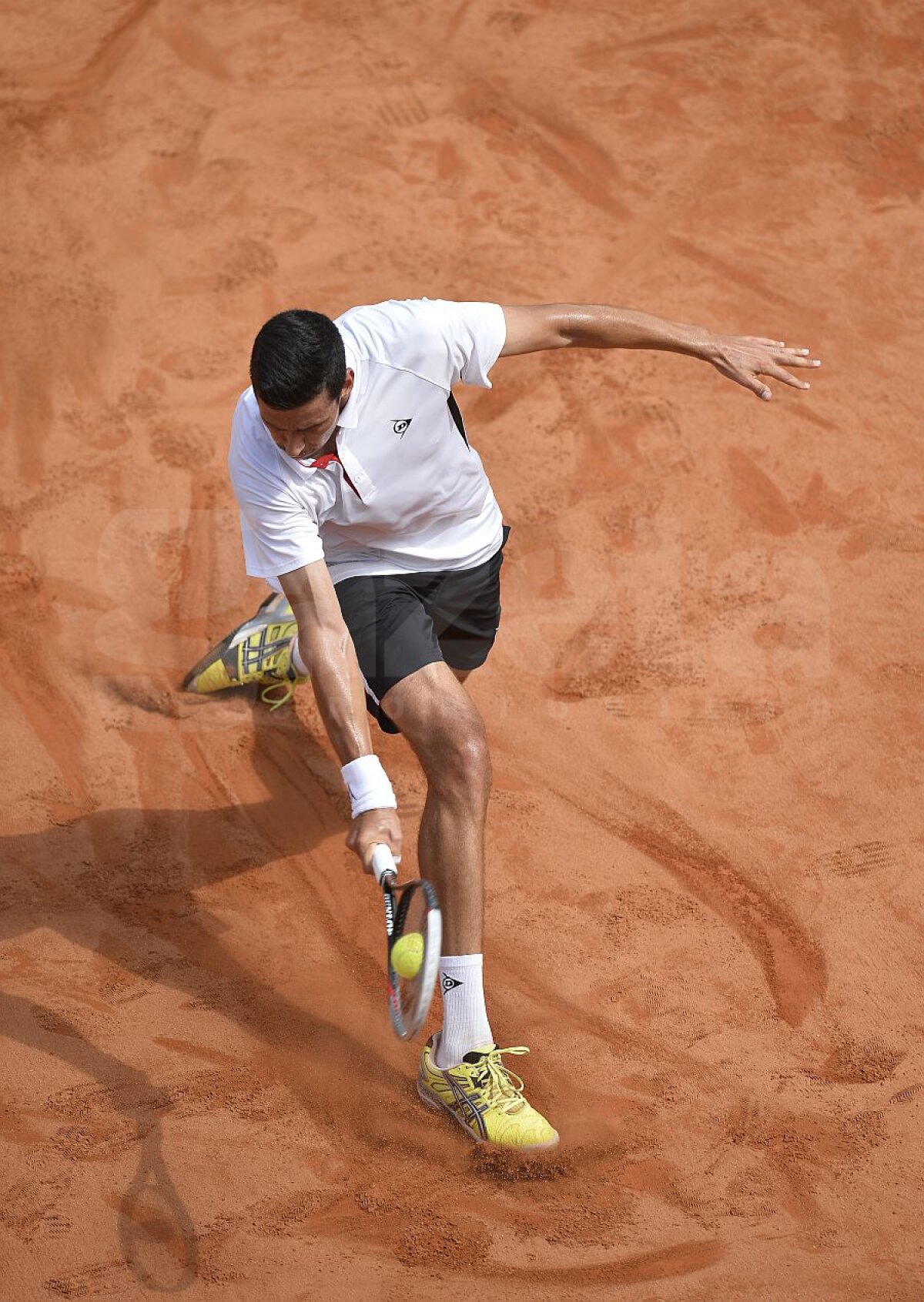 FOTO Déjà vu » Victor Hănescu a fost învins de Gilles Simon în turul doi la BRD Năstase-Ţiriac Trophy