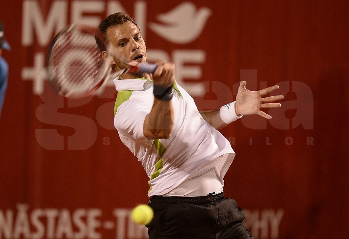 FOTO Înfrîngere în noapte » Marius Copil a fost învins de Paul-Henri Mathieu în turul doi la BRD Năstase-Ţiriac Trophy