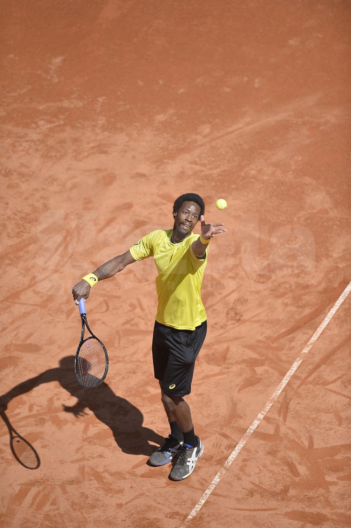 FOTO Spectacol oprit » Gael Monfils a abandonat, Grigor Dimitrov merge în finala BRD Năstase-Ţiriac Trophy