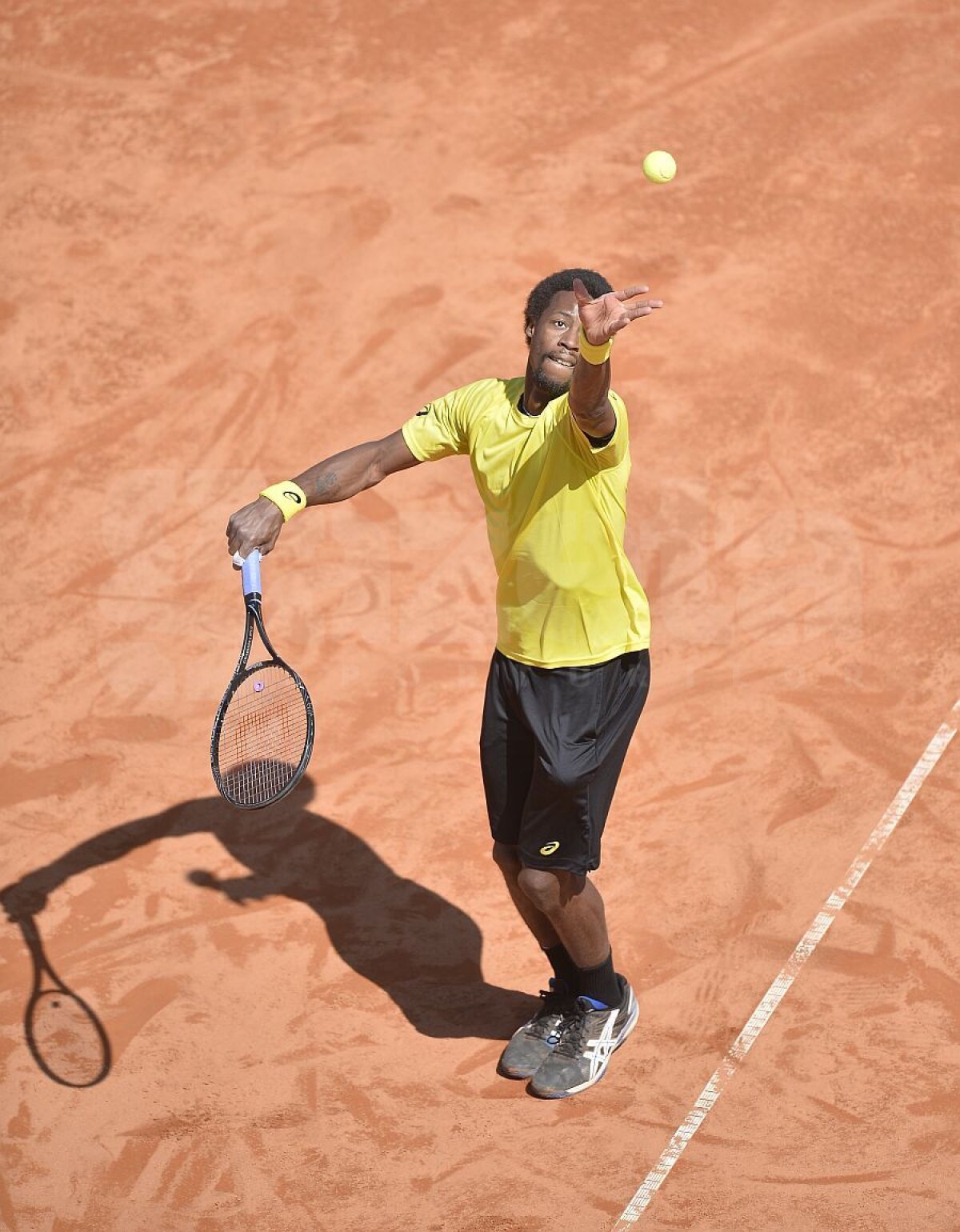 FOTO Spectacol oprit » Gael Monfils a abandonat, Grigor Dimitrov merge în finala BRD Năstase-Ţiriac Trophy