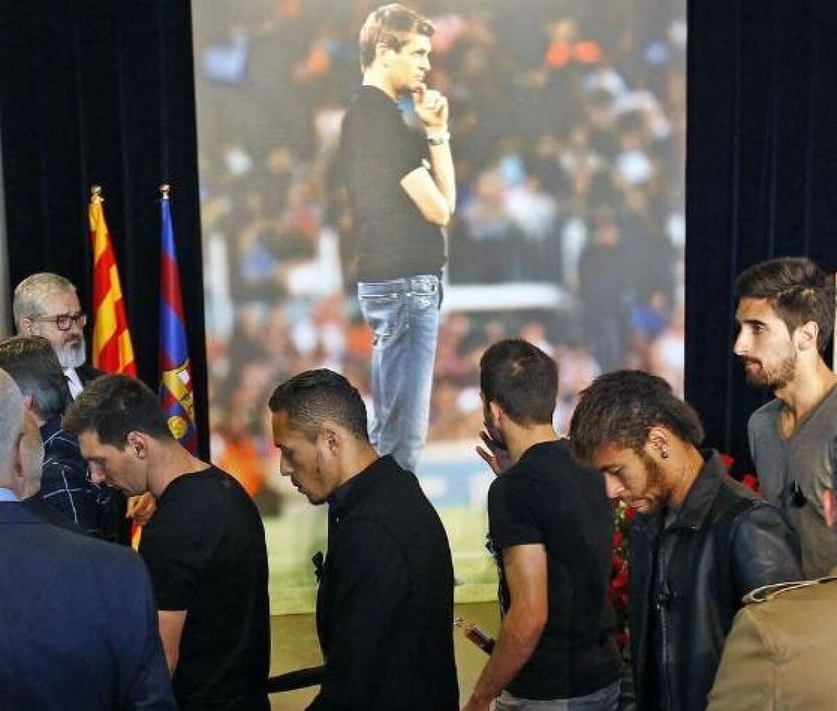 FOTO Lacrimi pentru Mister Barca » Fotbalul mondial şi-a luat adio de la Tito Vilanova, omul care a trăit numai pentru Barcelona