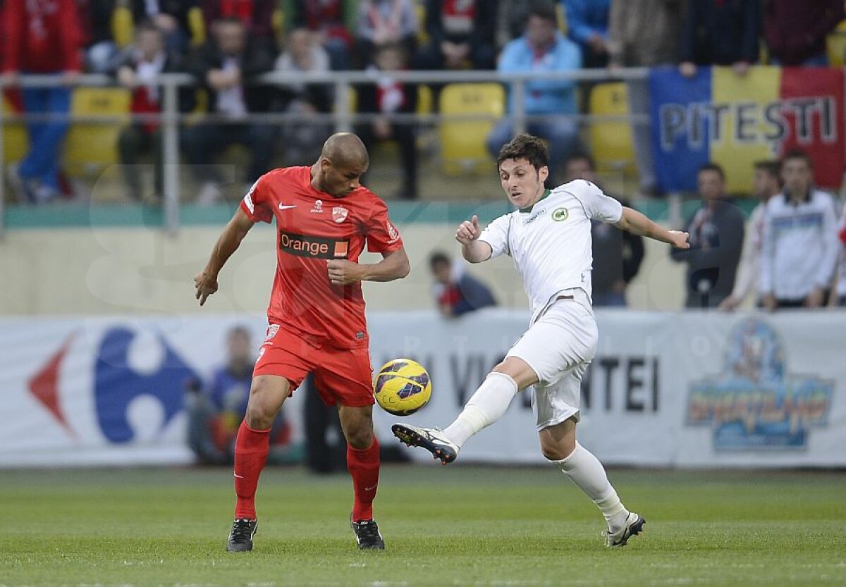 VIDEO+FOTO Dinamo se desprinde spre Europa » 3-1 cu Chiajna şi 4 puncte avans faţă de FC Vaslui