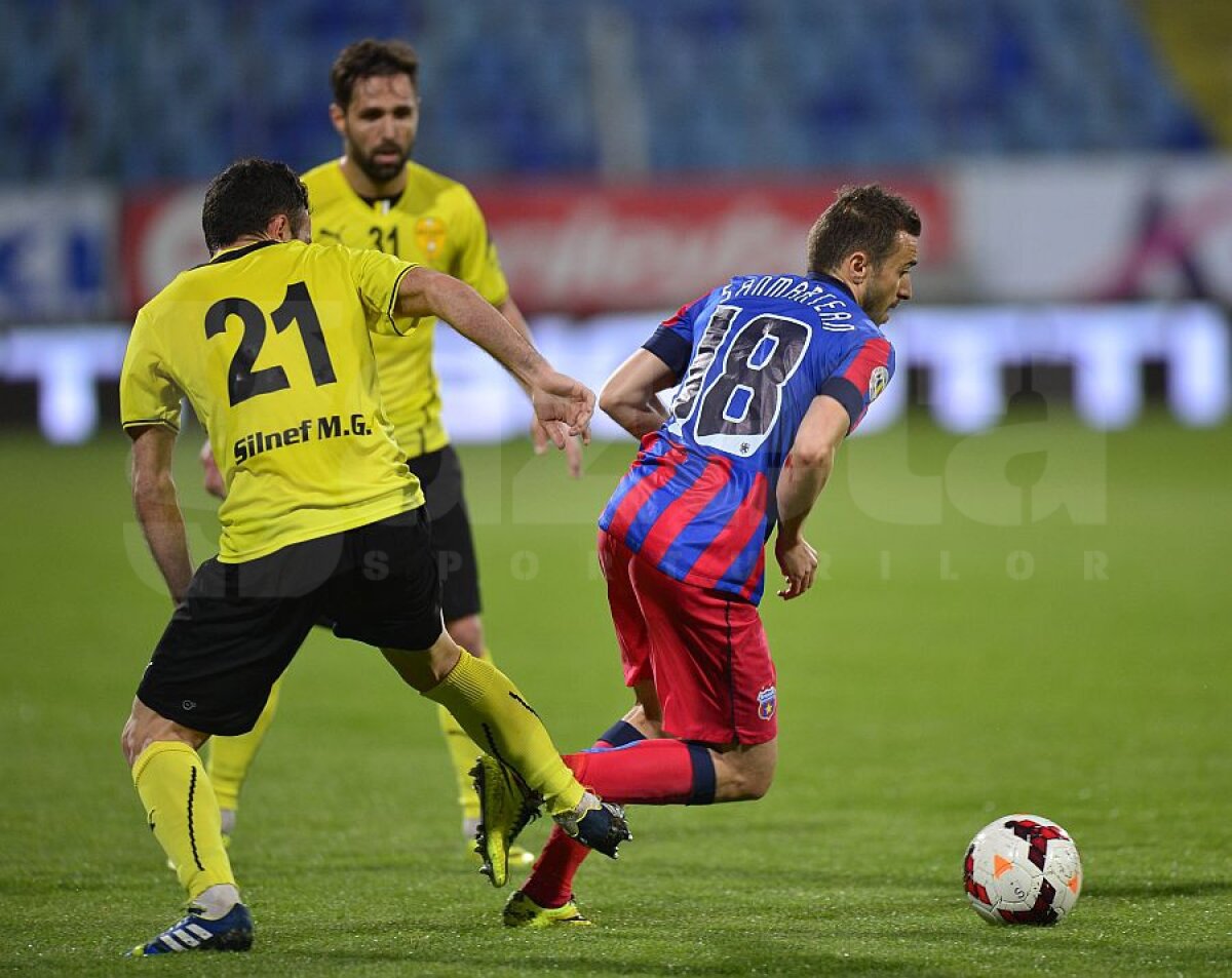 VIDEO+FOTO Cu o mînă pe titlu » Steaua a învins-o pe FC Braşov, 3-0, şi rămîne la 9 puncte de Astra