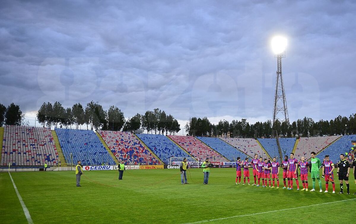 VIDEO+FOTO Cu o mînă pe titlu » Steaua a învins-o pe FC Braşov, 3-0, şi rămîne la 9 puncte de Astra