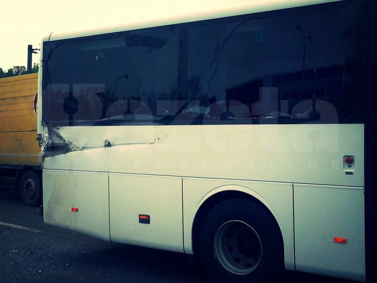 "Era să murim toţi!" » Accident serios în care au fost implicaţi juniorii lui Juventus Bucureşti