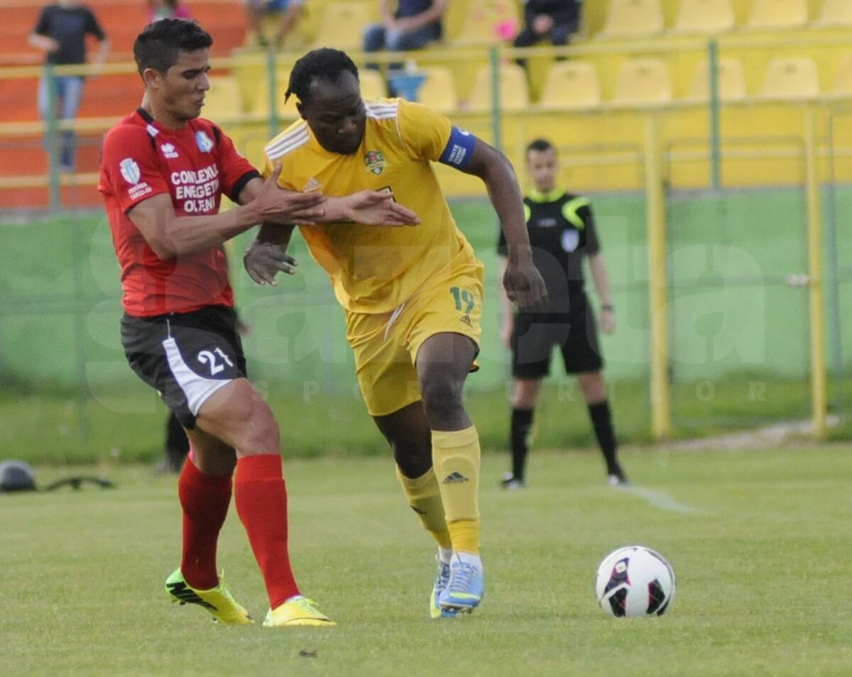 VIDEO şi FOTO Victorie pe "burta goală"! FC Vaslui - Pandurii 1-0 » Gorjenii nu au reuşit nici o victorie în Liga 1 pe terenul moldovenilor