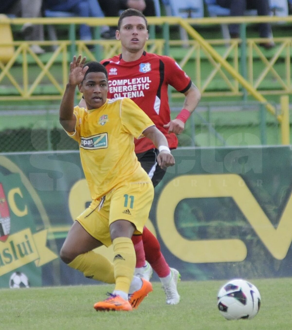VIDEO şi FOTO Victorie pe "burta goală"! FC Vaslui - Pandurii 1-0 » Gorjenii nu au reuşit nici o victorie în Liga 1 pe terenul moldovenilor