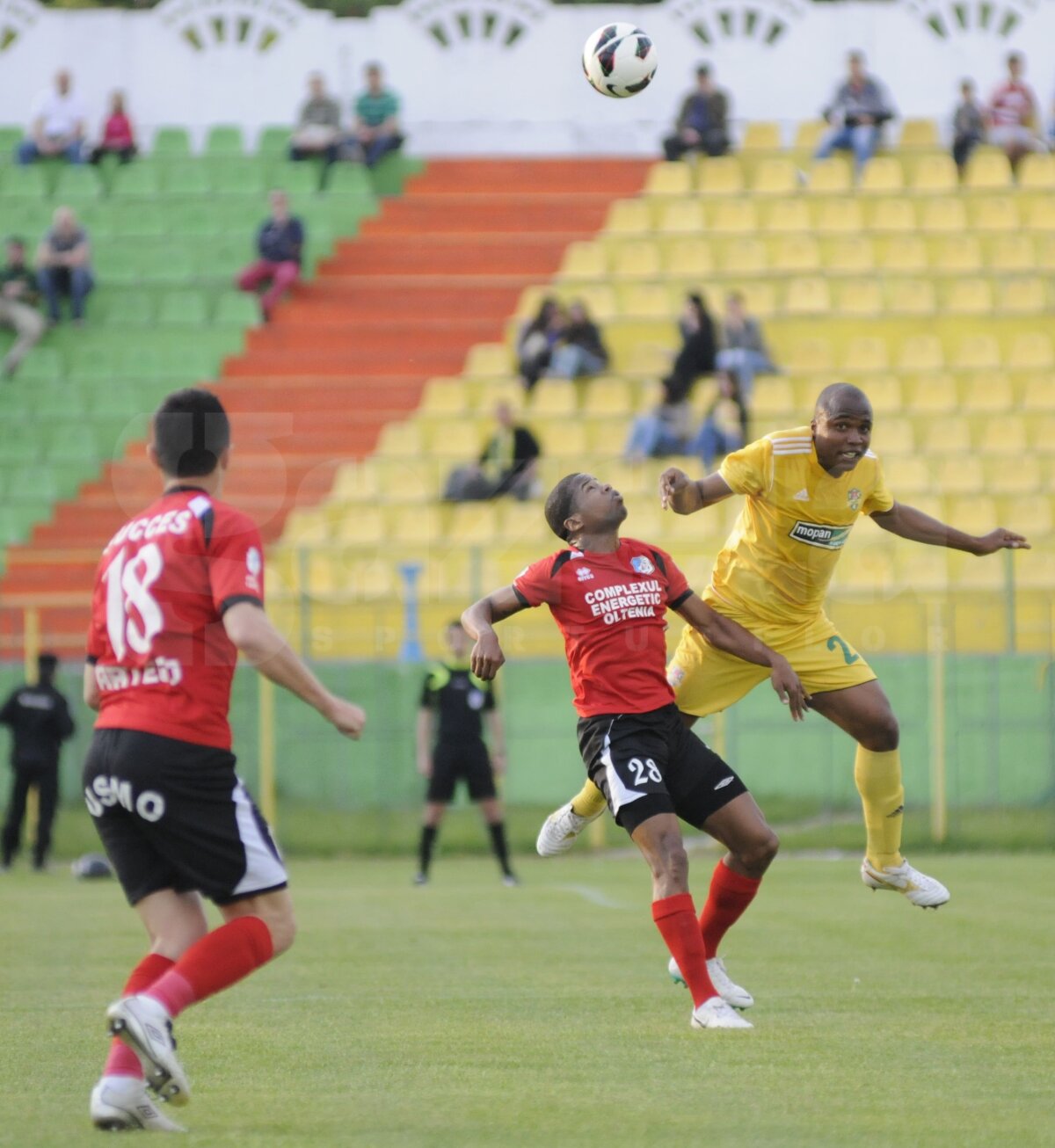 VIDEO şi FOTO Victorie pe "burta goală"! FC Vaslui - Pandurii 1-0 » Gorjenii nu au reuşit nici o victorie în Liga 1 pe terenul moldovenilor