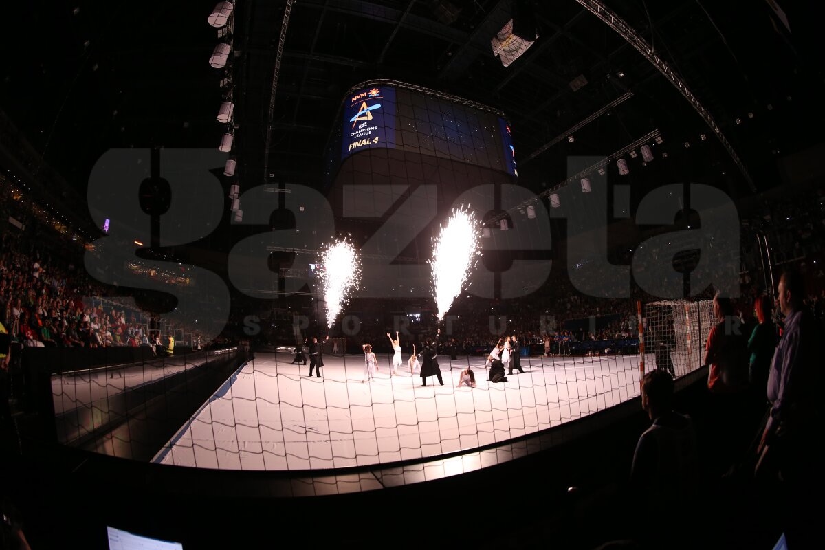 FOTO Buducnost Podgorica s-a calificat în finala Ligii Campionilor, unde o va întîlni pe Gyor » Cristina Neagu a înscris 6 goluri cu Vardar Skopje