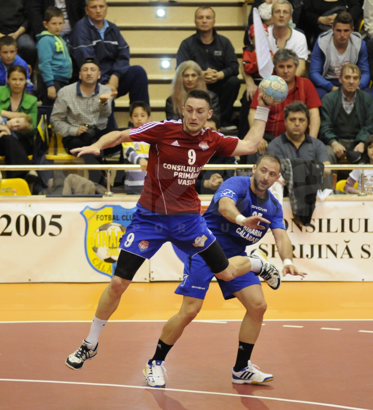 FOTO HC Vaslui, victorie împotriva lui CSM Călăraşi, 26-21! Moldovenii sînt tot mai aproape de Liga Naţională